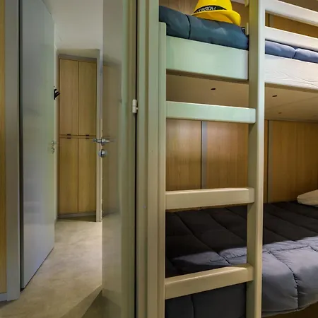 U Pirellu Κάμπινγκ