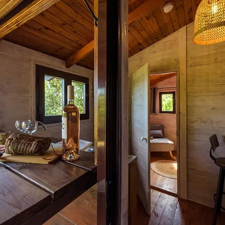 U Pirellu Κάμπινγκ