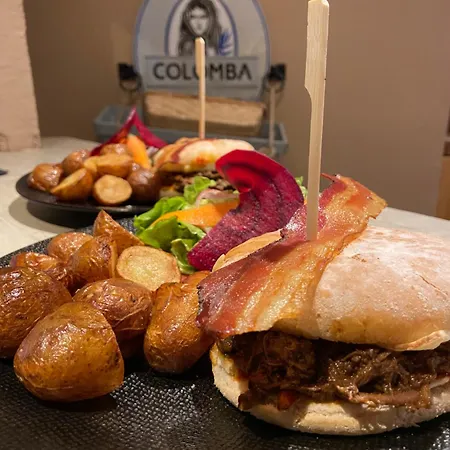 U Pirellu Κάμπινγκ