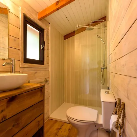 U Pirellu Campingplads 4*
