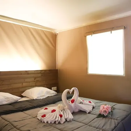 U Pirellu Кемпинг 4*