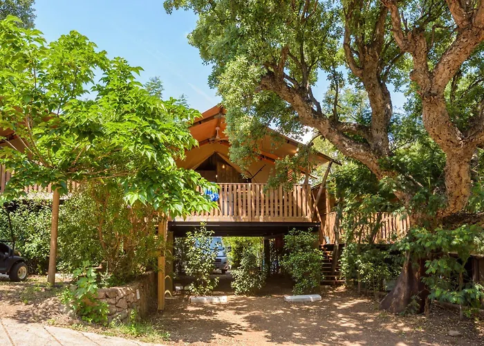 U Pirellu אתר קמפינג