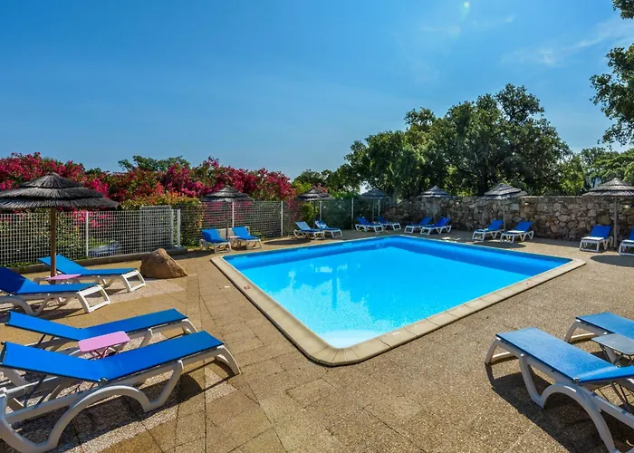 U Pirellu אתר קמפינג